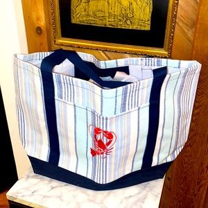 Coastal Carry all in Boardwalk stripe with Lobster by thirty one